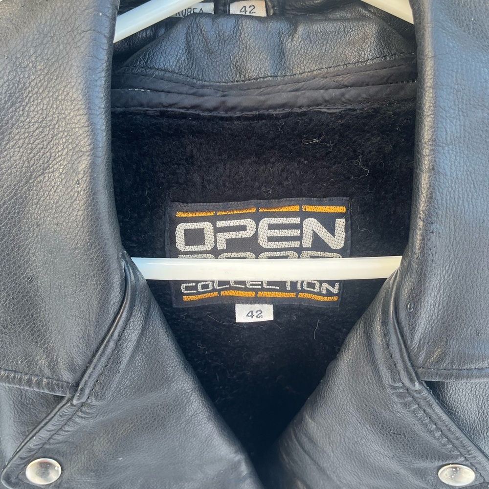 Black Motorcycle Jacket - image 2